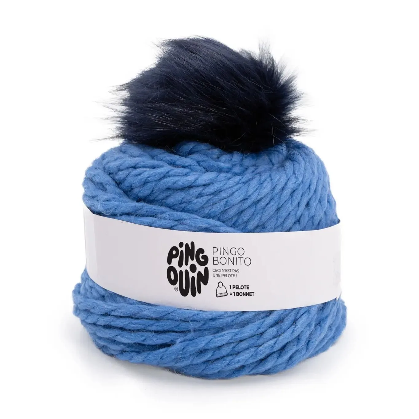 Une pelote, un cadeau : bonnets à pompon et doudous à tricoter pour Noël