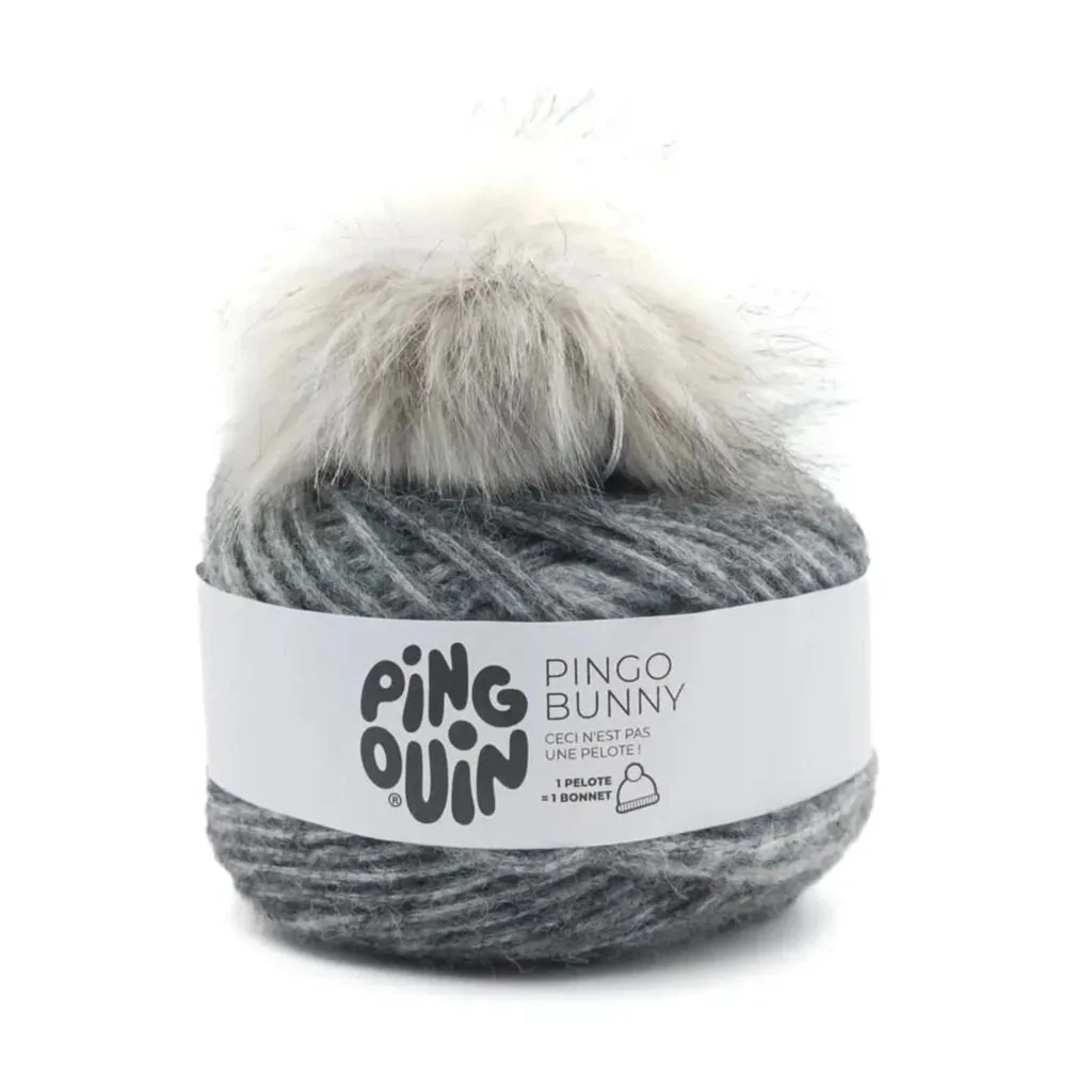 Une pelote, un cadeau : bonnets à pompon et doudous à tricoter pour Noël