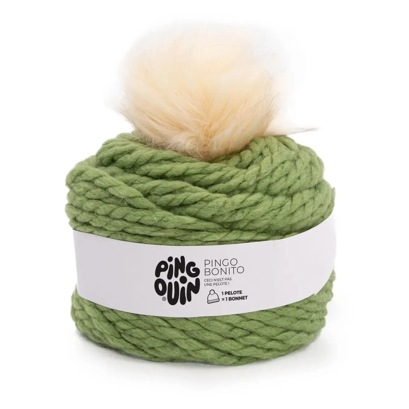 Une pelote, un cadeau : bonnets à pompon et doudous à tricoter pour Noël